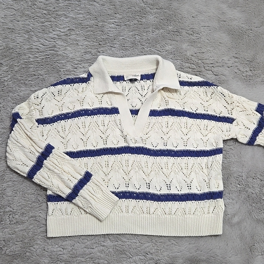 Knitted stripes collared vneck sweater size M